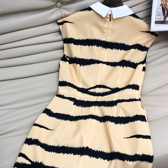 NEW Mini Dress Animal Print With Hidden Side Pockets  / Valentino Style - Picture 7 of 10